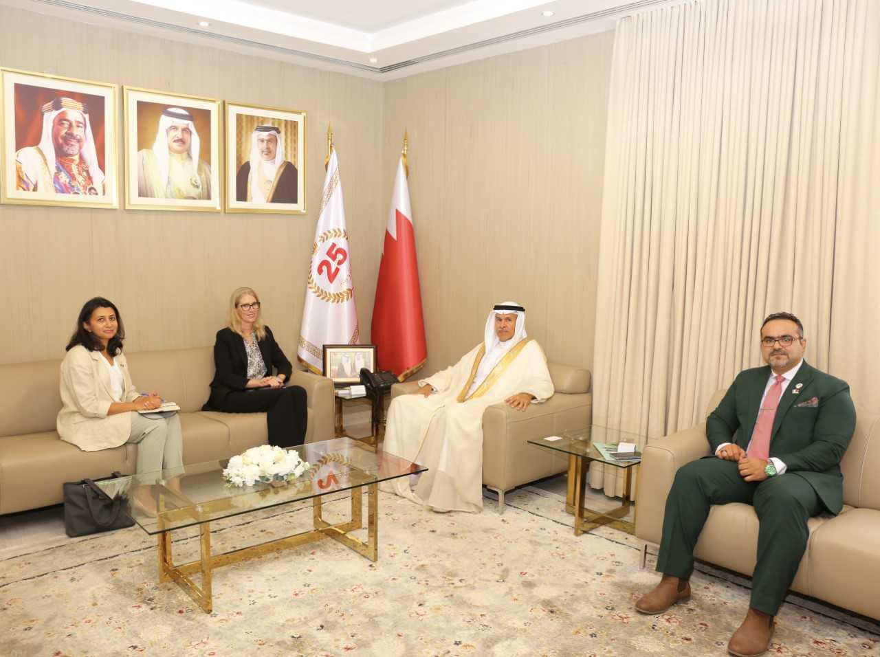 معالي الشيخ هشام بن عبدالرحمن آل خليفة يشيد بالتعاون البحريني والأمريكي في تعزيز التعايش السلمي ومكافحة التطرف عبر برنامج (معاً)<